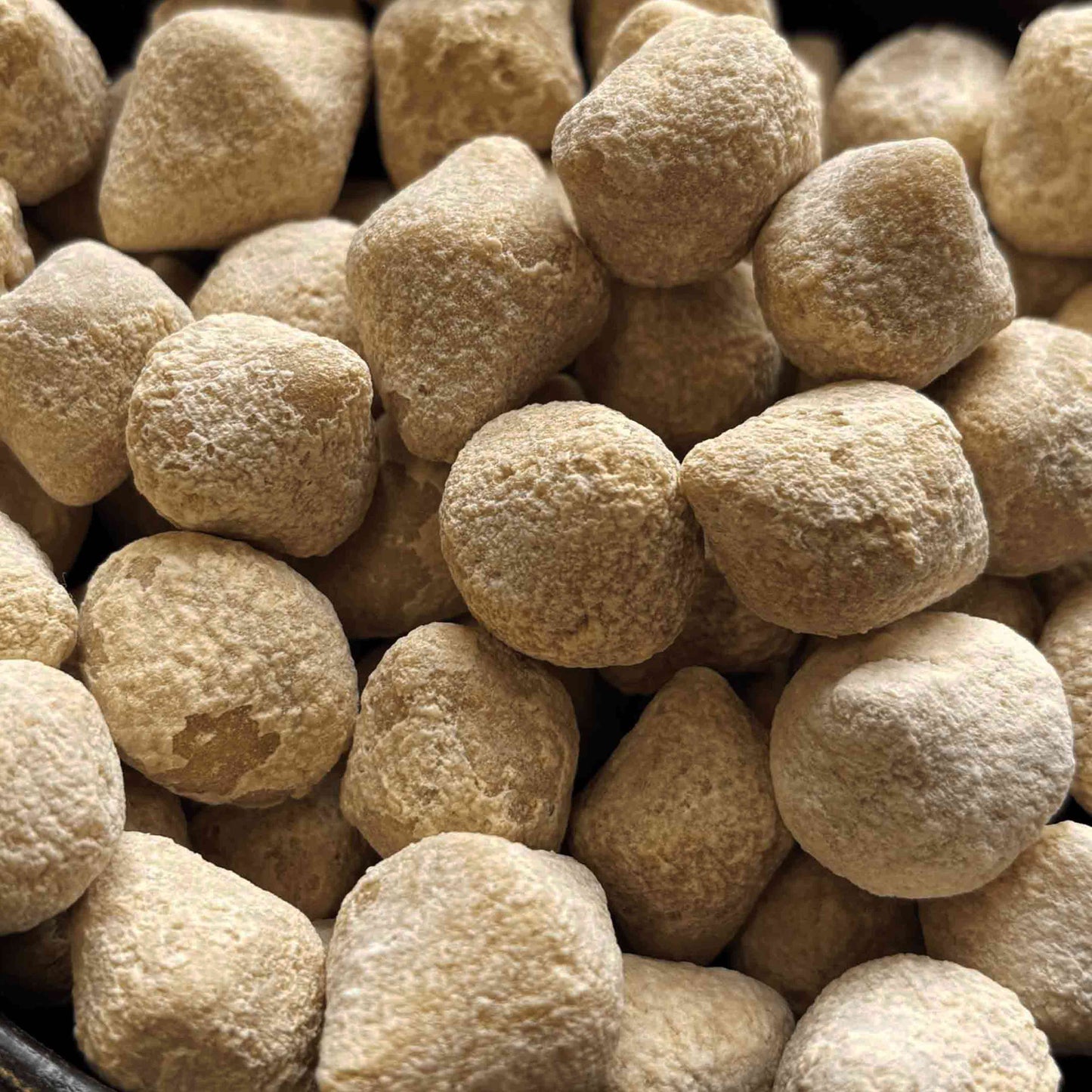 Qurut (Getrockneter Joghurt)